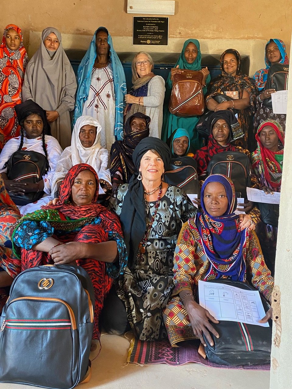 Nomadic Wodaabe and Tuareg graduates of The Nomad Foundation’s Traditional Birth Attendant Training at Tamesna, Niger in 2022